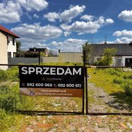 Działka na sprzedaż